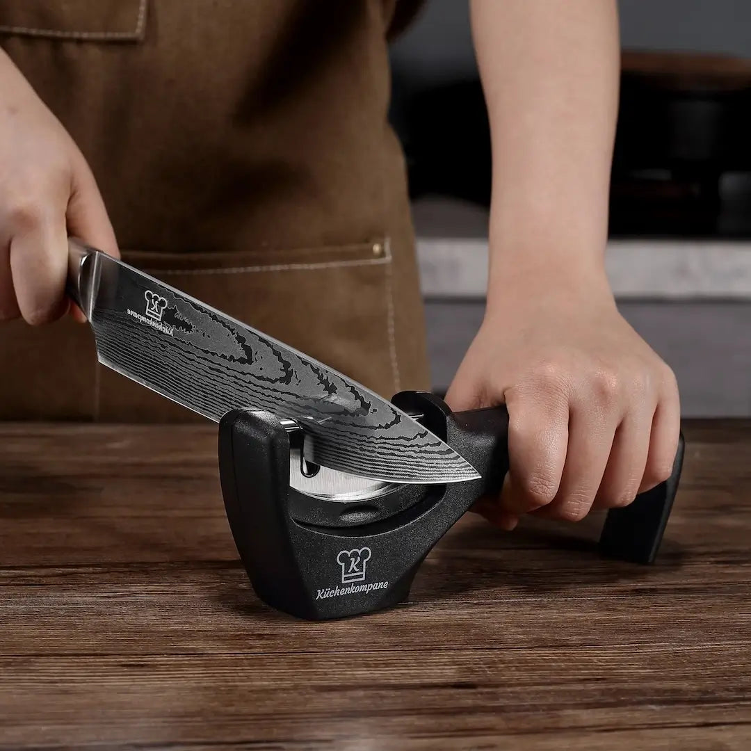 Asiatisches Santoku 5'' + Messerschärfer | E-Mail Exklusiv